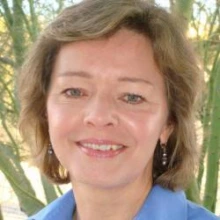 Ursula Schuch headshot